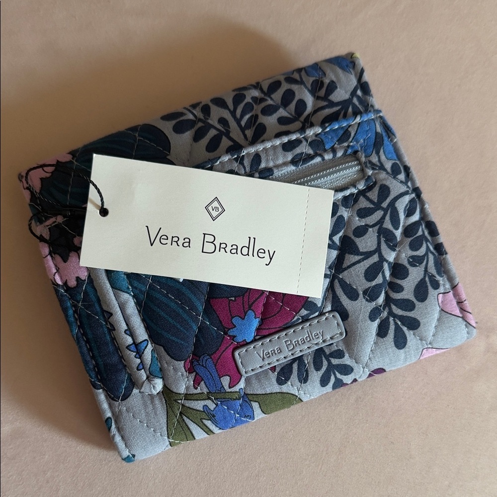 Vera Bradley Bengal lily print Wallet